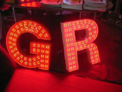 海宁LED发光字有哪些优势？